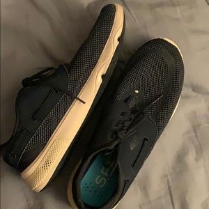Sperry shoes